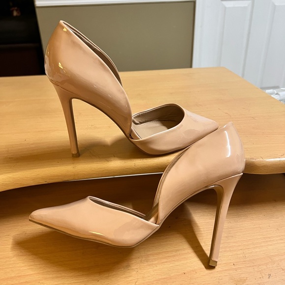 Charlotte Russe Shoes - Charlotte Russe nude beige stiletto heels 7